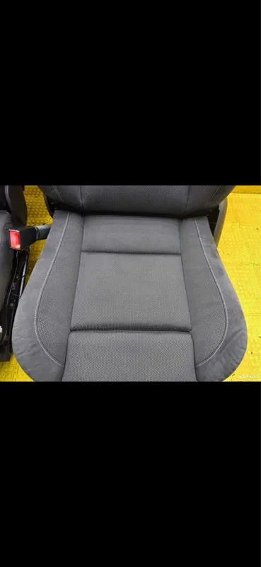 Сиденья BMW F10 N20B20B 2012 4 Сиденья BMW F10 N20B20B 2012 4