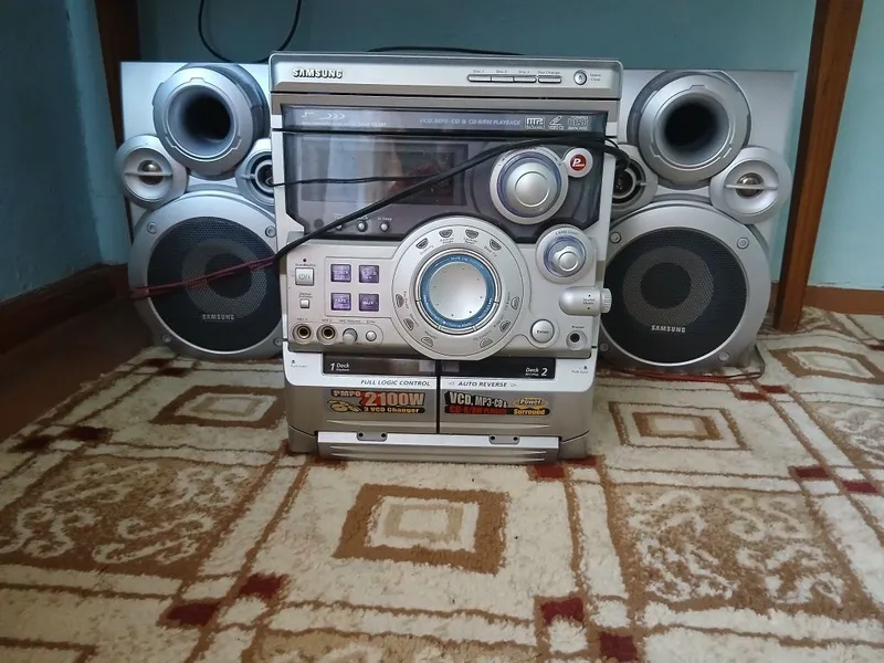 Музыкальный центр 2