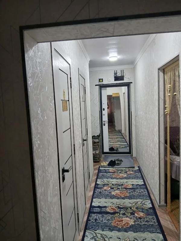 Uy sotiladi 2xonali 82m²