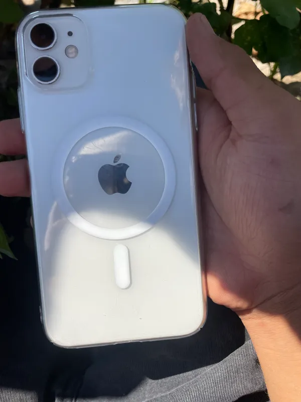 iPhone 11, батарея 74%, память 256 ГБ 1 iPhone 11, батарея 74%, память 256 ГБ 1