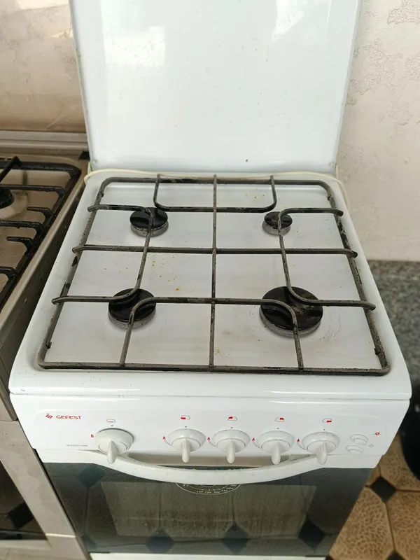 Продается газплита GEFEST в хорошем состоянии рабочая б/у — фото 1