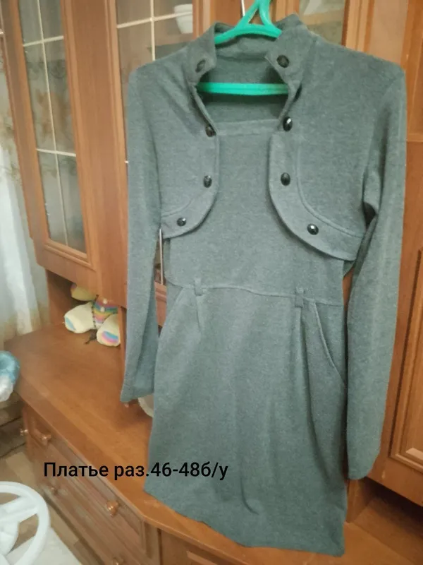 Все платья по 50000 сум. Уступка есть