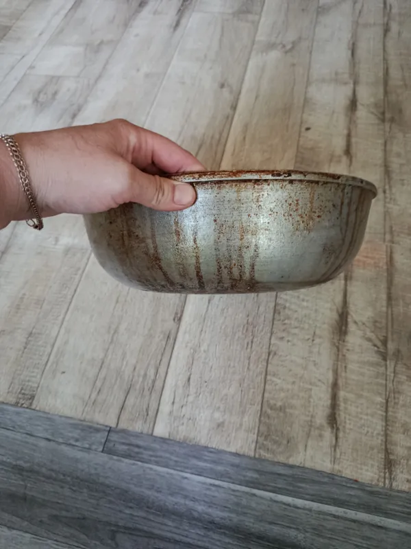Uy uchun ishlatilgan idish-tovoqlar, narxlar ko‘rsatilgan 6