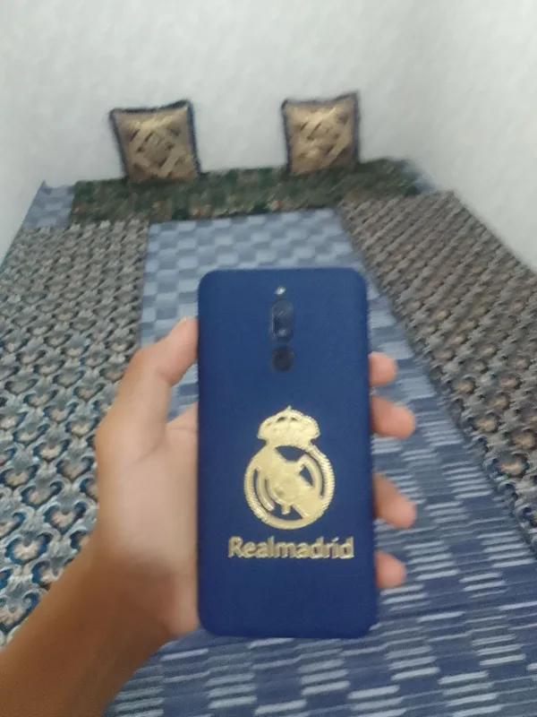 REDMI 8 состояние отличное, есть IMei-ошибка 6