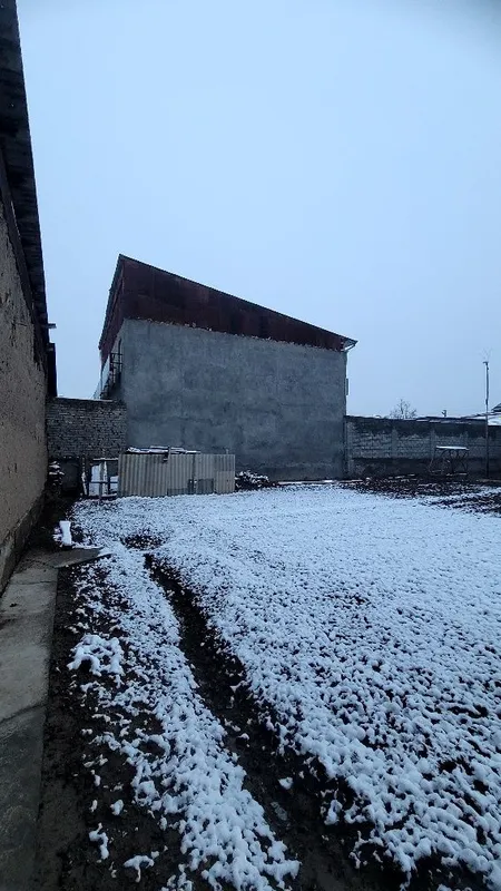 Yengi 16 yilli Bunyotkor maxxala 4 sotix yer sotiladi — фото 1