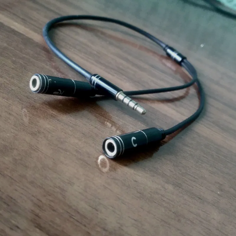 Kabel, ADAPTER - Mikrafon va Headphone ulash uchun