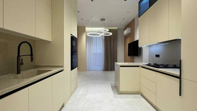 СРОЧНО! Сдаётся 2-ком ЖК NRG Hayot | Юнусабад | 650 | Дизайнерский ‼️ — фото 3