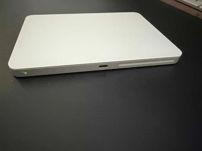mac mini m4 16/1 tb magic keyboard touch id & trackpad type-c — фото 4