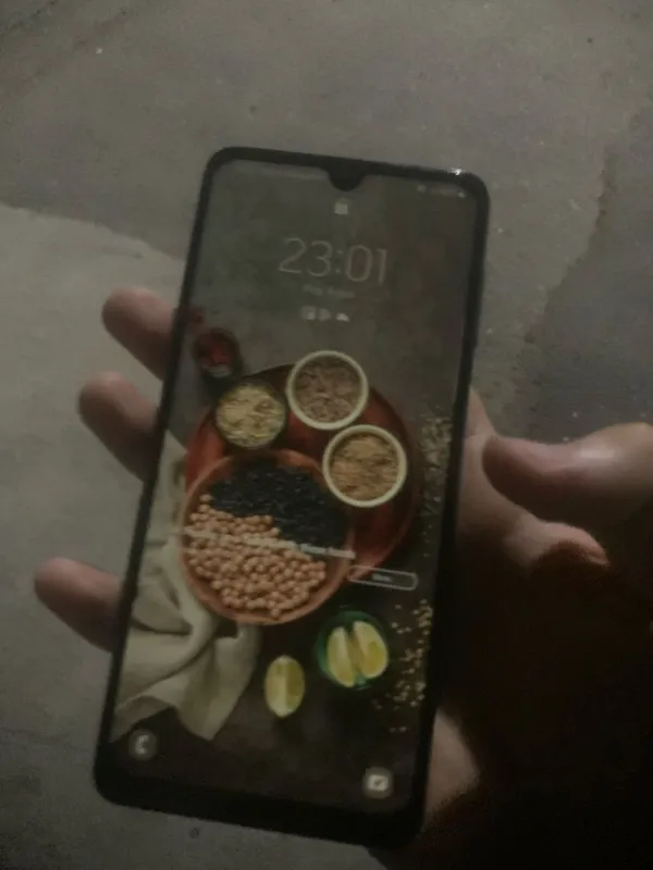 Samsung M32 sotiladi 1 Samsung M32 sotiladi 1