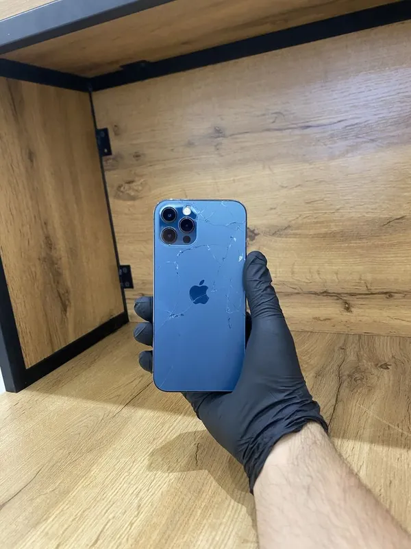 Iphone 12 pro sotuvda 1 Iphone 12 pro sotuvda 1