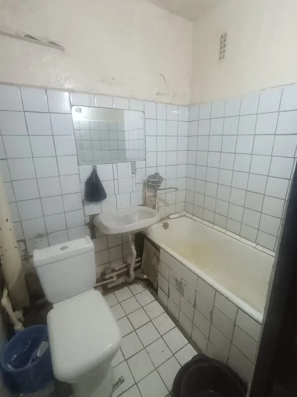 Kv ga 4 bolo olomiz 4 ming mir kafe yondo med insta yaqin 400 ming