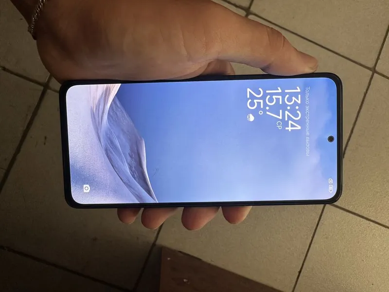 xiomi Redmi note 13 4