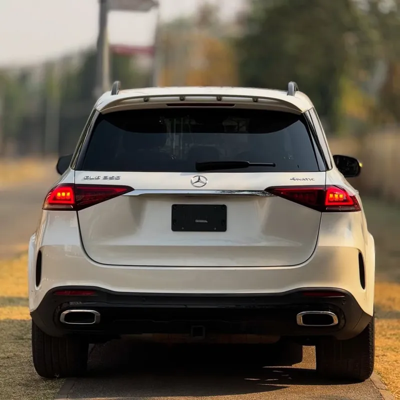 Новый Mercedes-Benz GLE 450 4MATIC — фото 3