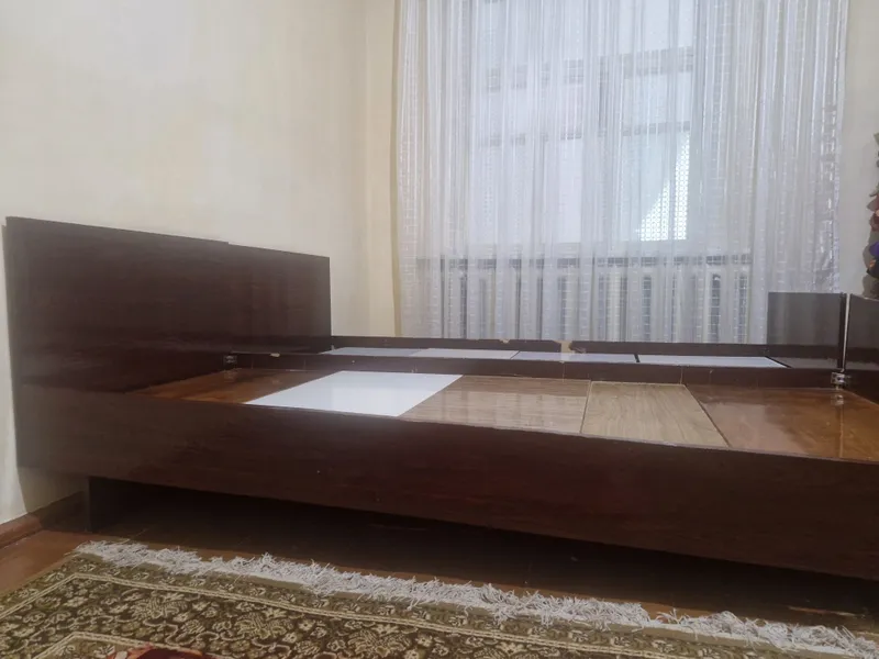 Продам 2 кровати б/у