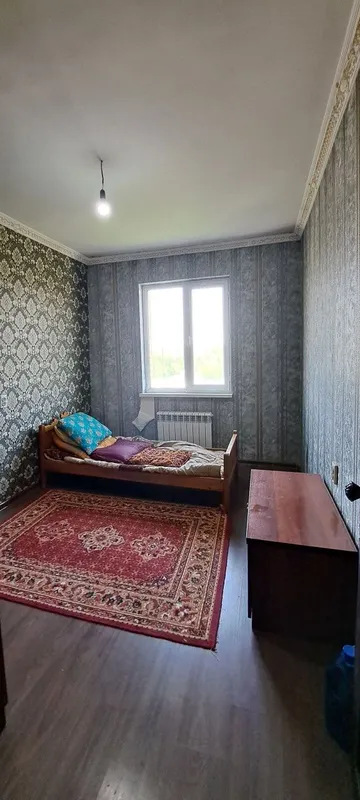 Чирчик шахар хемпасолкада 7 етажка 3-хона 7-етаж квартира ижарага бери — фото 1