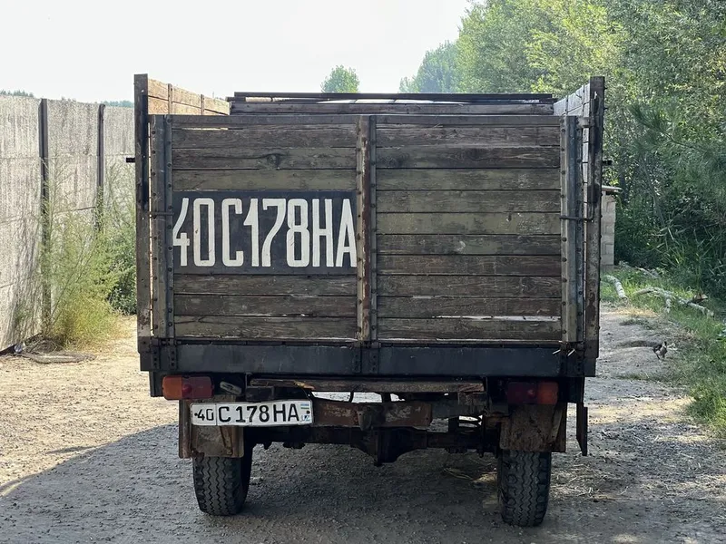 UAZ 3303 Bortovoy sotiladi, holati yaxshi 2 UAZ 3303 Bortovoy sotiladi, holati yaxshi 2