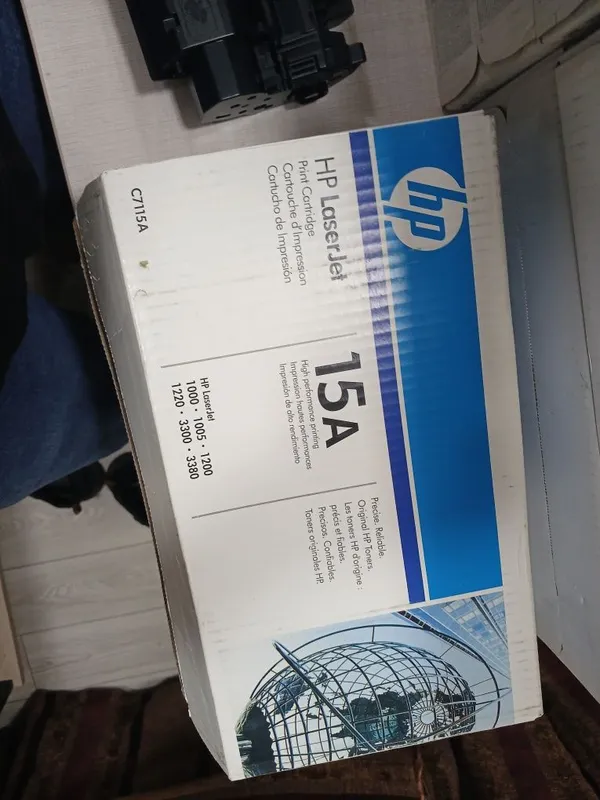 Новый оригинальный картридж HP 15A (C7115A) для LJ 1000/1200