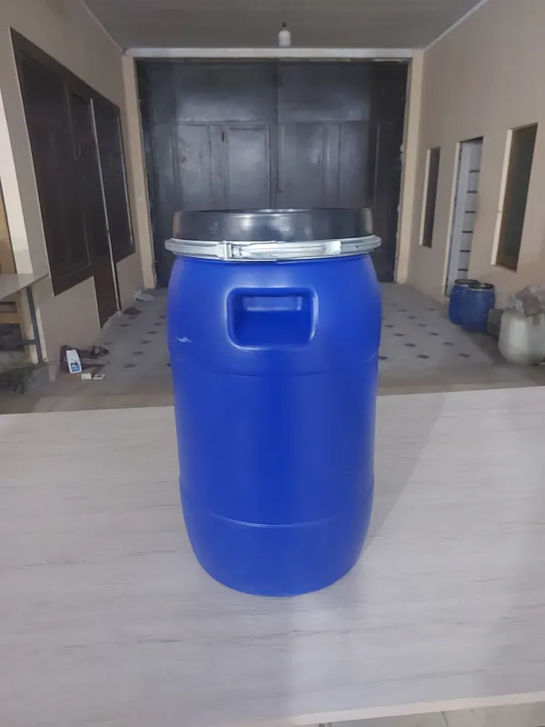 plastik idish soni ko'p 30 tacha bor 1 plastik idish soni ko'p 30 tacha bor 1