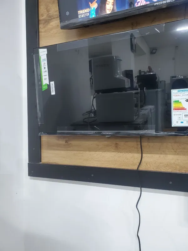 Tv55 dm Smart tv Ful HP — фото 1