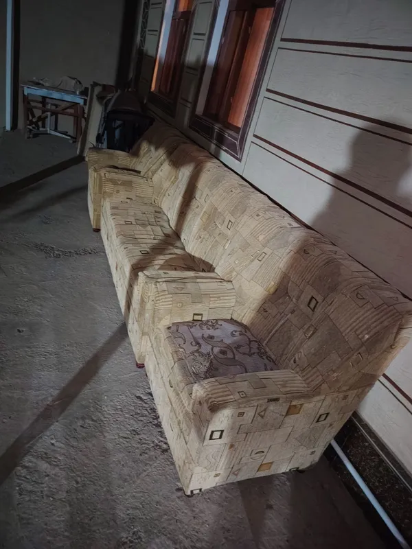 Kreslo divan sotıladı 2 Kreslo divan sotıladı 2