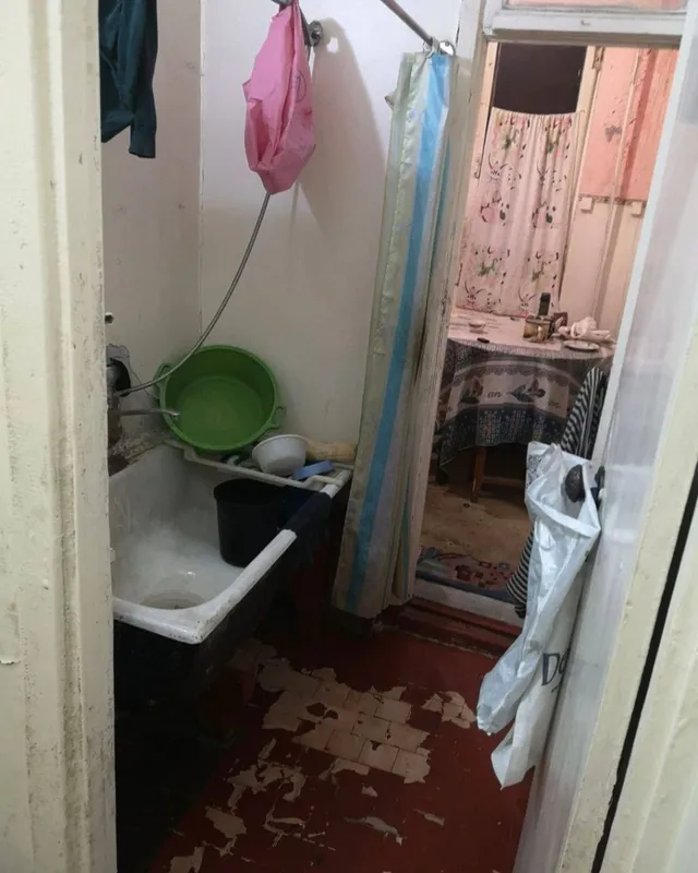 Kvartira sotiladi, Yalang‘och 2