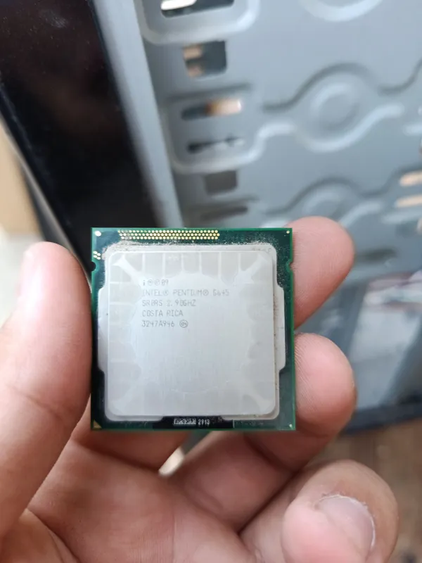 Продаётся Intel Pentium G645 (2.90 GHz) — LGA1155 Продаётся Intel Pentium G645 (2.90 GHz) — LGA1155