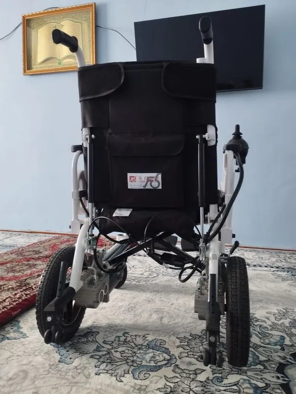 Nogironlar aravachasi elektronli