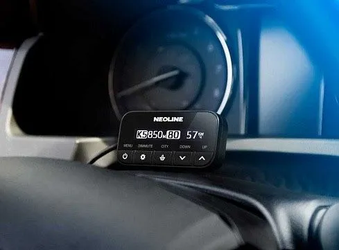 Neoline X-COP S700 скрытый антирадар | как новый | прошивка S400 — фото 1