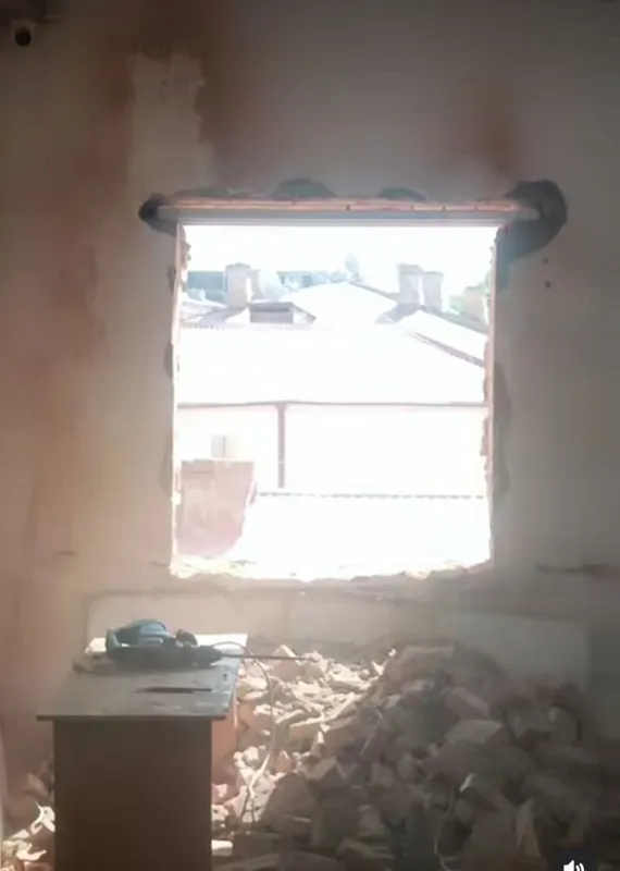 Almazne bur almazne rezka eshik deraza fortichka ochish xizmati