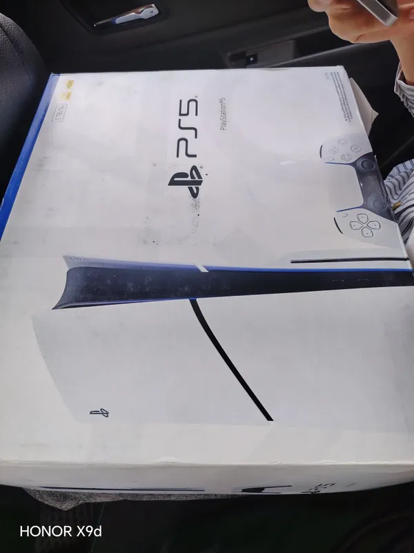 PlayStation 5 slim — фото 1