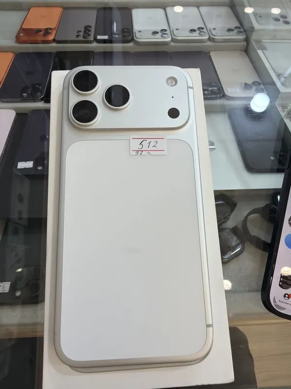 iphone 17 pro max 512 gb silver 1 sim 97% batareka 270 sikl iphone 17 pro max 512 gb silver 1 sim 97% batareka 270 sikl
