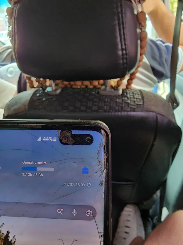 Samsung s10+5g holati yahshi 3