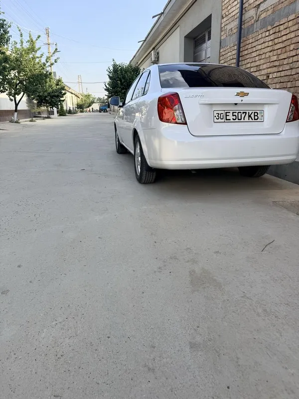Гентра срочни сотилади 3