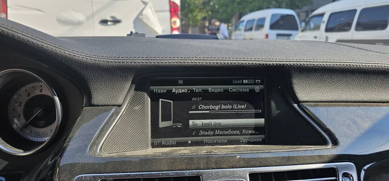 Mafon manitor mercedes w218 3 Mafon manitor mercedes w218 3
