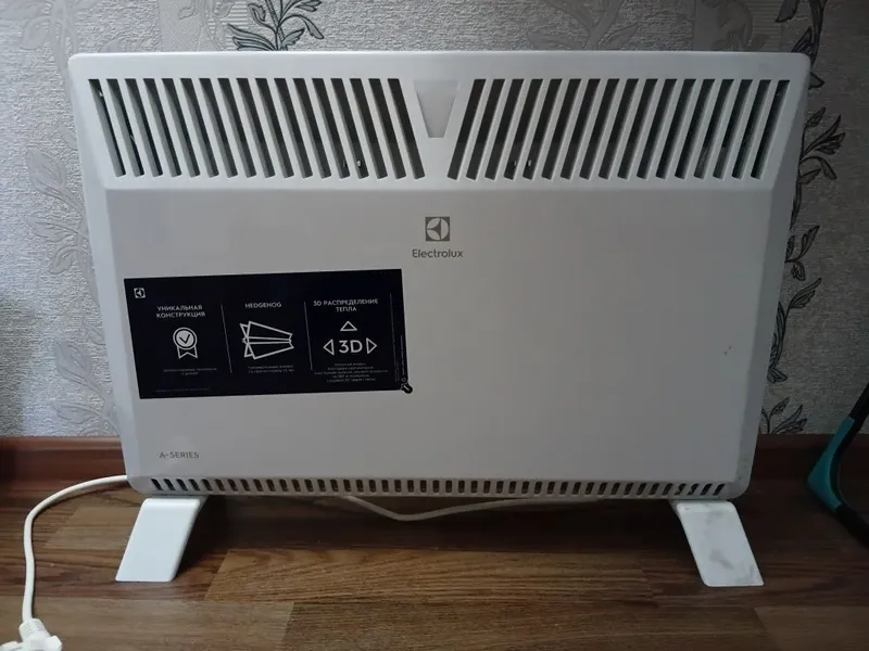 Конвекторный обогреватель ELECTROLUX 2 Конвекторный обогреватель ELECTROLUX 2
