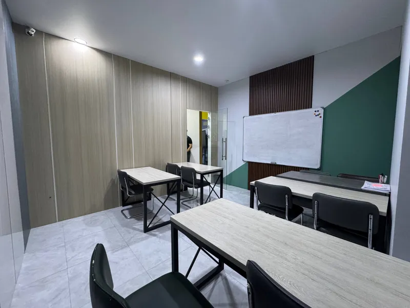 Дархан | 220 м² | 2 этажа | Под любую деятельность 6 Дархан | 220 м² | 2 этажа | Под любую деятельность 6