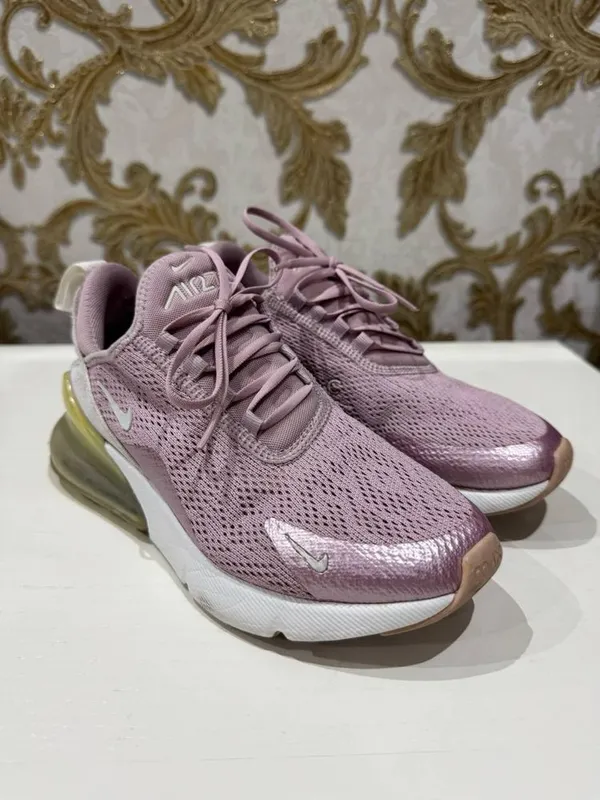 Кроссовки Nike Air 270, оригинал, б/у 36-36,5 размер