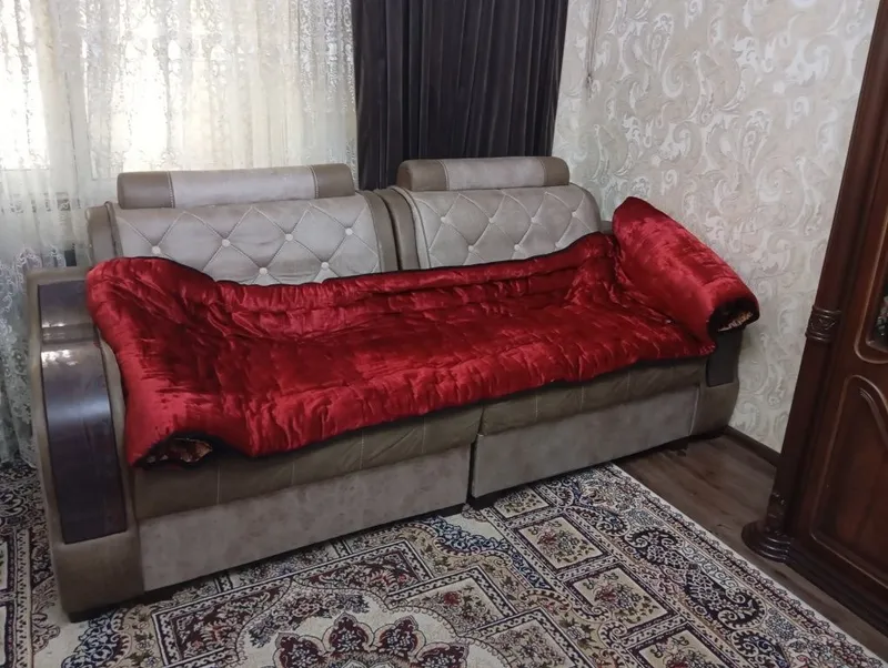 Ugalok divan gastinni Ugalok divan gastinni