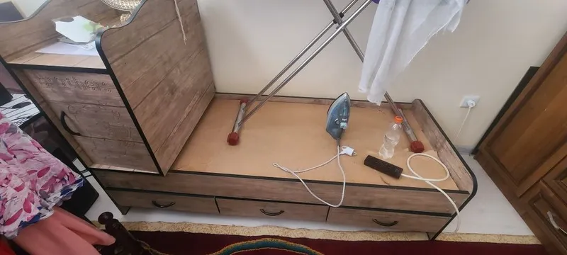 2 dona ishlatilgan bolalar karavoti yaxshi holatda. 3