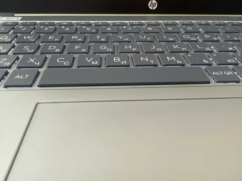 Ноутбук HP 4