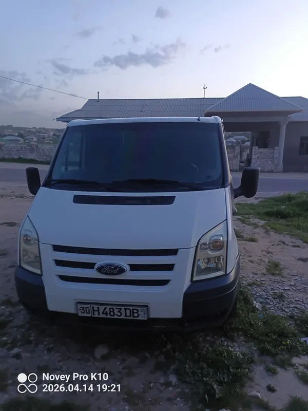 Moshina sotiladi xolati ideal Tranzit Ford 6 Moshina sotiladi xolati ideal Tranzit Ford 6