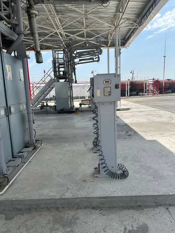Продается комплекс верхнего налива нефтепродуктов 7