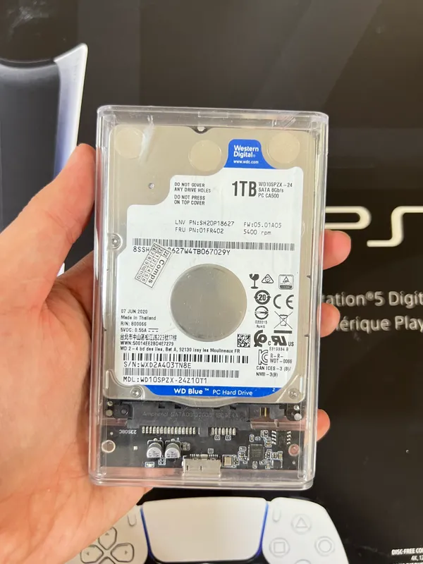 Playstation Slim 1tb + 1tb.   2 Джойстик и каробка 5