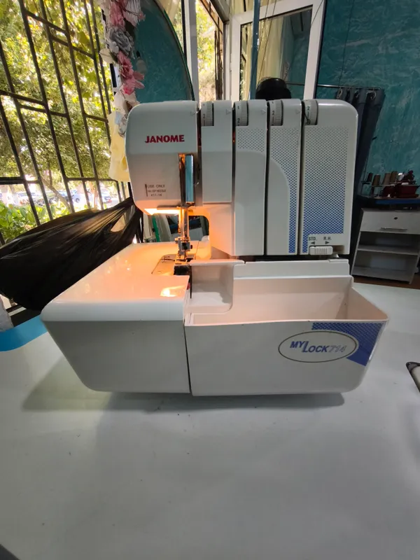 janome mayLok 714 overlok 2 janome mayLok 714 overlok 2