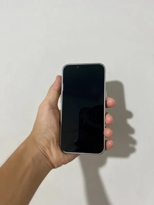Продаётся Iphone 14 по дешёвой цене 4