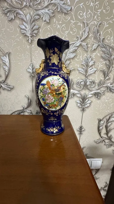 Кук шиша вазалар сотилади 4