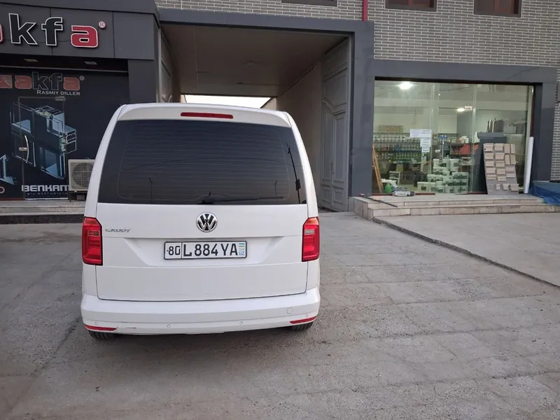 Volkswagen caddy — фото 2