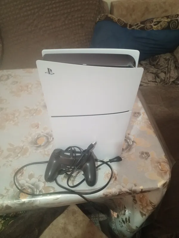 PlayStation 5 Slim Digital 1