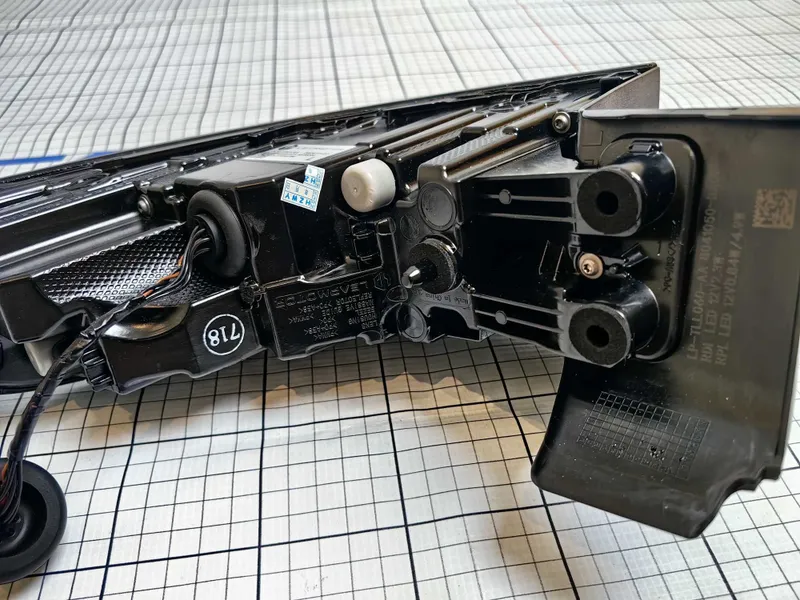 Leapmotor C16 Л/П задняя фара с защитой OEM В наличии — фото 7