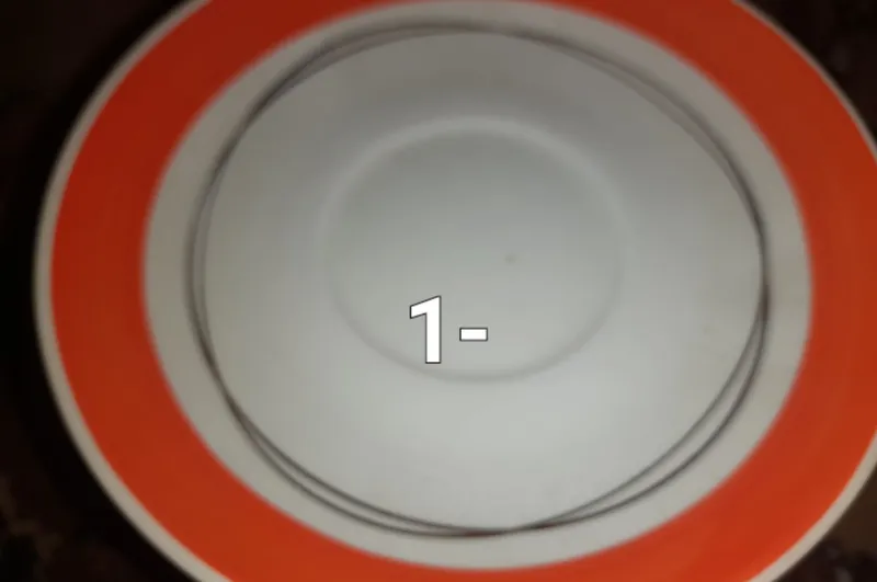 Блюдца без чашек 3 Блюдца без чашек 3